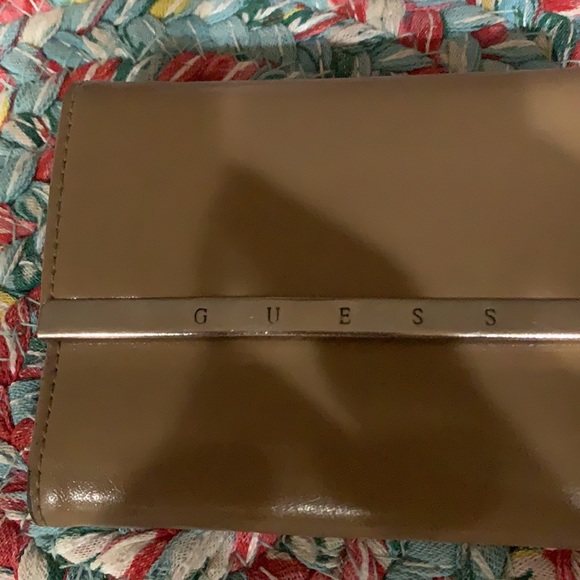 Guess Wallet (small) - Picture 3 of 10